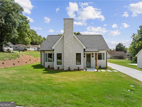 55 Old Water Works Road, Calhoun, GA 30701