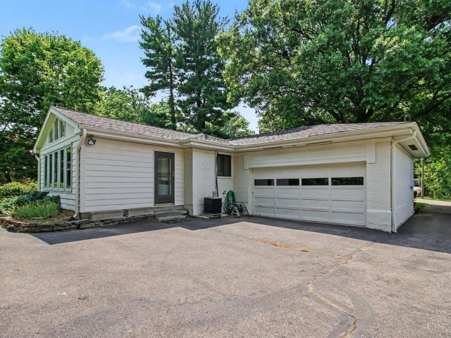 8590 Lynnehaven Drive, Amberley, OH 45236 Photo 23