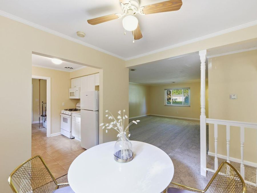 6908 Rob Vern Drive, North College Hill, OH 45239 Photo 12