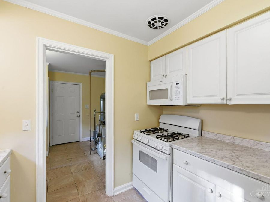 6908 Rob Vern Drive, North College Hill, OH 45239 Photo 16