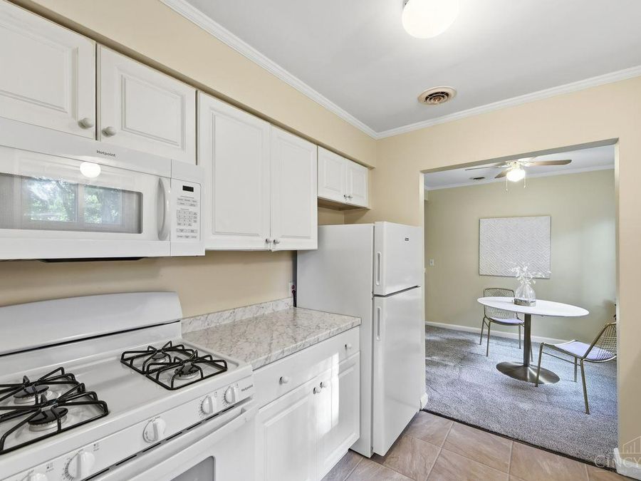 6908 Rob Vern Drive, North College Hill, OH 45239 Photo 17