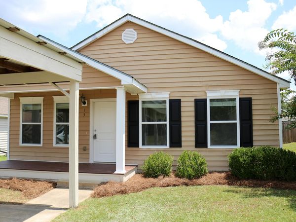 13 Veranda Dr., Hattiesburg, MS 39402