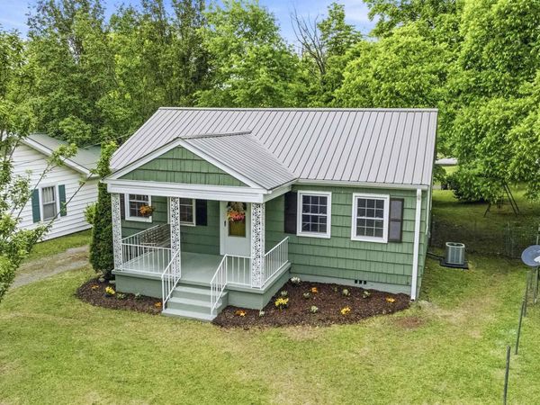 605 4th Street NE, Fort Payne, AL 35967
