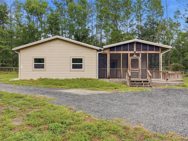 5529 NE 51ST AVENUE , HIGH SPRINGS, FL 32643