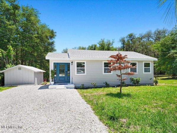 821 S 14TH Street, Palatka, FL 32177