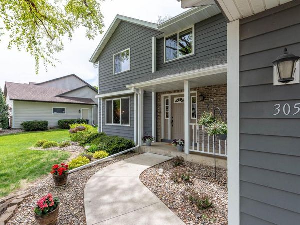 305 Chancery Lane , Mankato, MN 56001