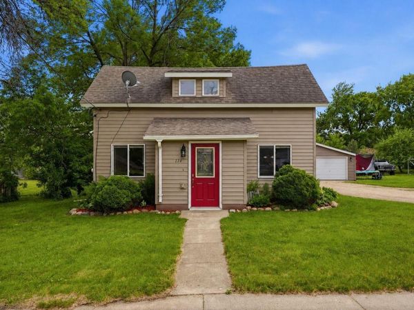 114 E Oak Street , Osakis, MN 56360