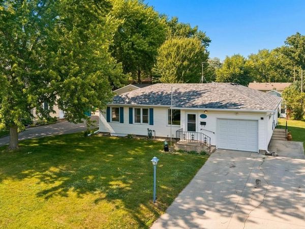 576 South Street , Owatonna, MN 55060
