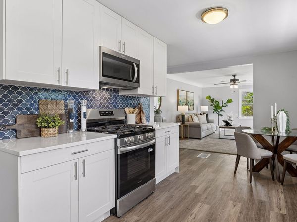 4965 Main Street E, Maple Plain, MN 55359