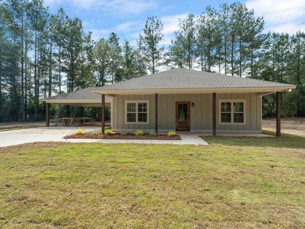 158 Woodbridge Ln., Seminary, MS 39479