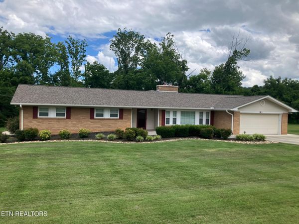 7004 Rollins Rd, Knoxville, TN 37918