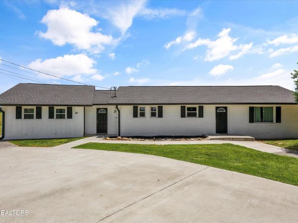 646 Glenlock Rd, Sweetwater, TN 37874