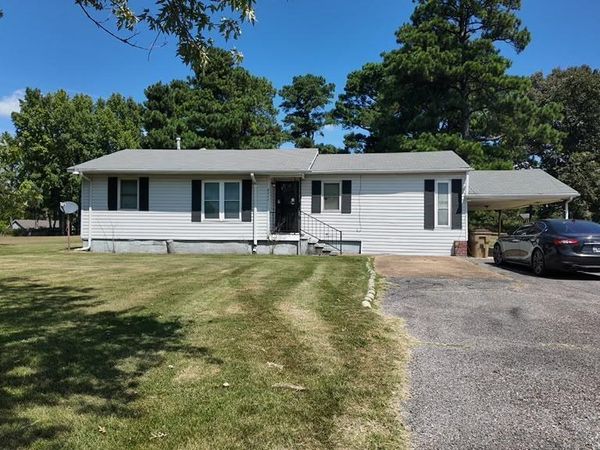 6454 KERRVILLE-ROSEMARK RD, Millington, TN 38053
