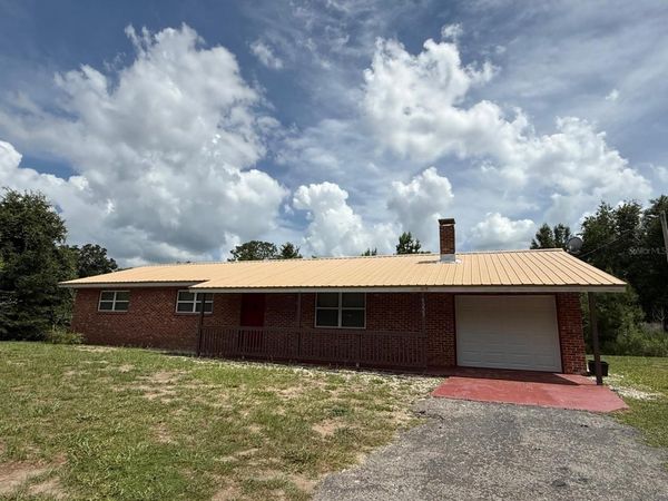 5229 NE 56TH STREET , HIGH SPRINGS, FL 32643