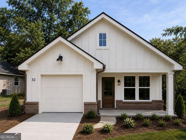 32 Walker Street, Cartersville, GA 30120
