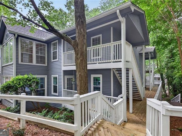 1010 Gettysburg Place, Sandy Springs, GA 30350