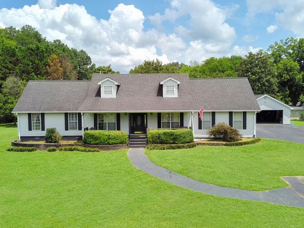 25 Sunrise Circle, Trion, GA 30753