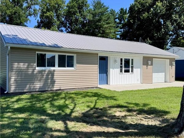 105 Sunnyhill , Marietta, OH 45750