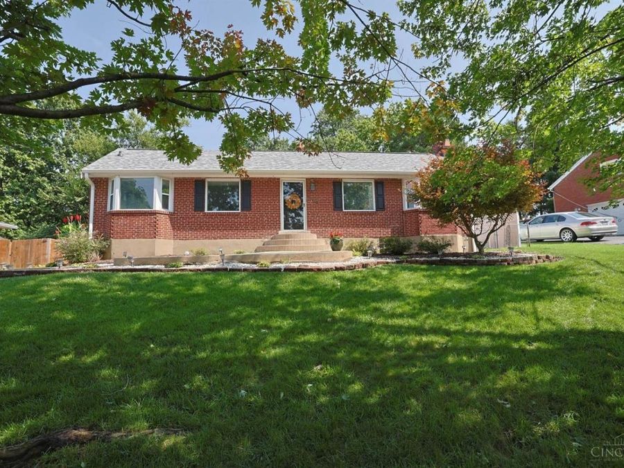 4408 Yakima Drive, Sycamore Township, OH 45236 Photo 2