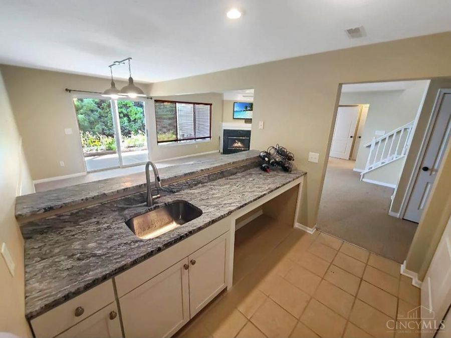 7874 Gapstow Bridge, Springfield Township, OH 45231 Photo 26