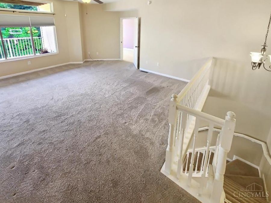 7874 Gapstow Bridge, Springfield Township, OH 45231 Photo 7