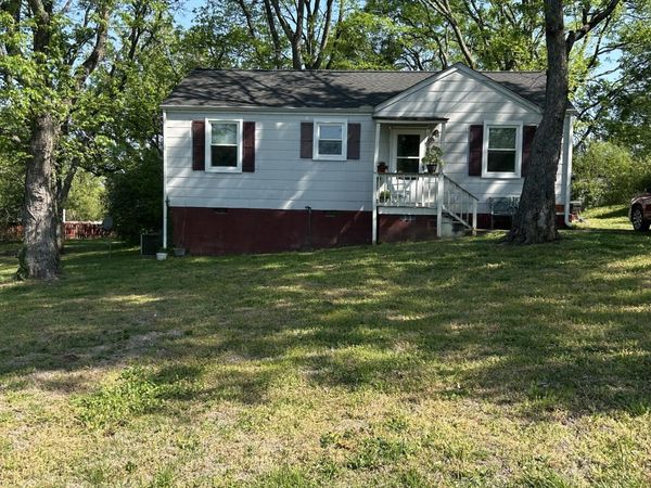 1926 Dahlia Dr , Nashville, TN 37210