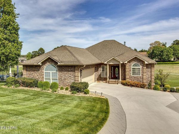 424 Wewoka Circle , Loudon, TN 37774