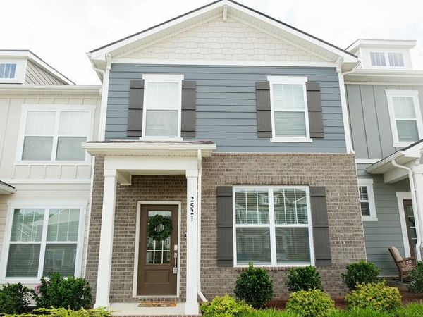 2521 Drumwright Way , Columbia, TN 38401
