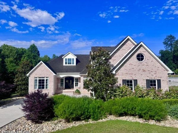 132 Stone Ridge Drive , Andersonville, TN 37705