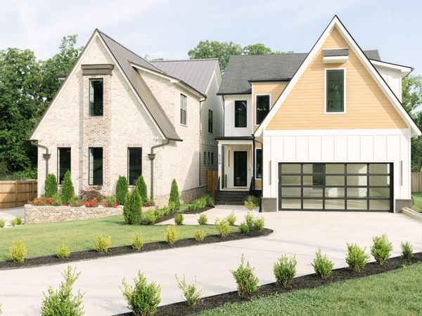 6398 Highway 100 , Nashville, TN 37205