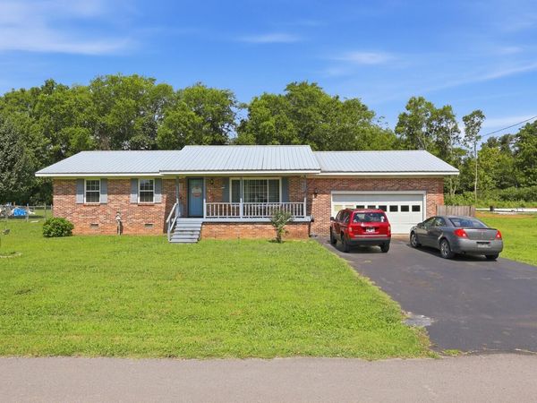 2567 Railroad Street, Dayton 37321