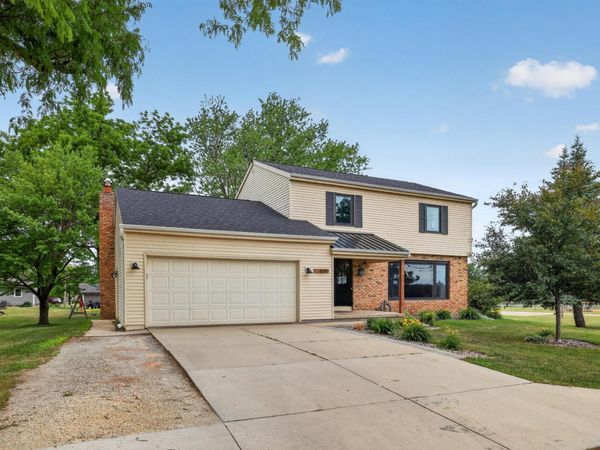 509 3rd Street NW, Dodge Center, MN 55927
