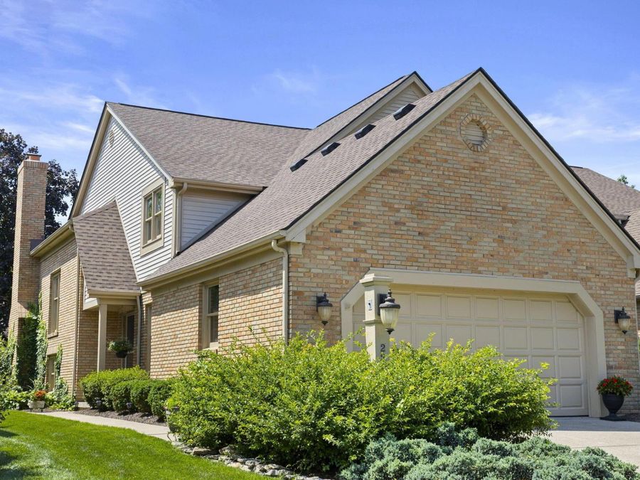 2213 Partlow Drive , Columbus, OH 43220 Photo 1