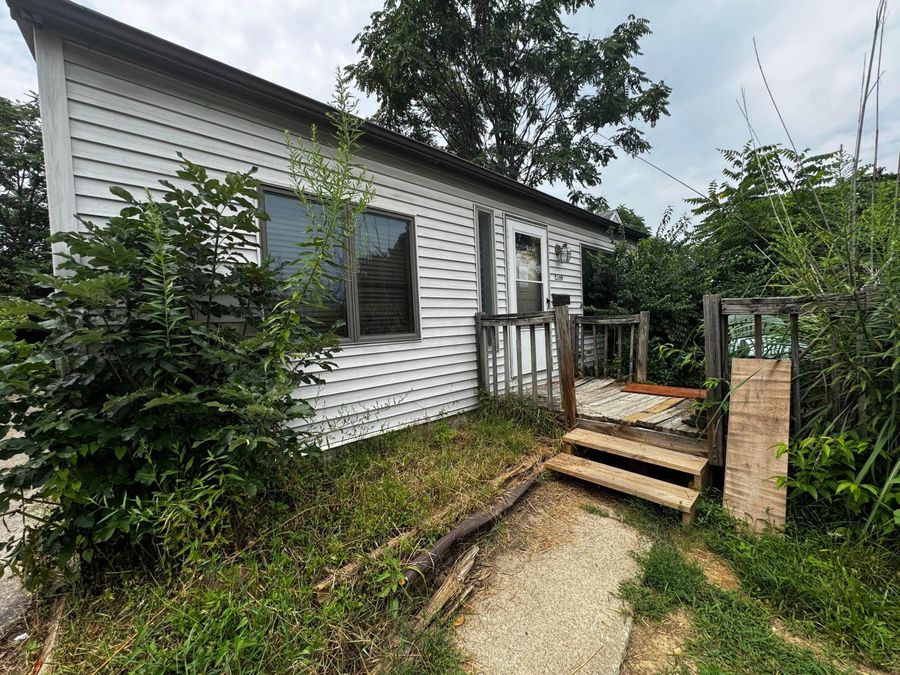 2599 Homecroft Drive , Columbus, OH 43211 Photo 1