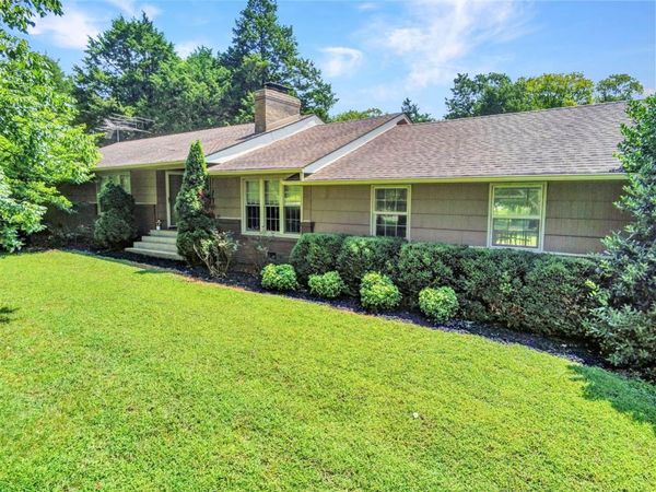 6930 Bowling Green Road , Franklin, KY 42134
