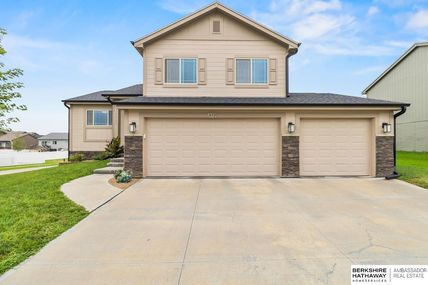 16520 Weber Street, Bennington, NE 68007