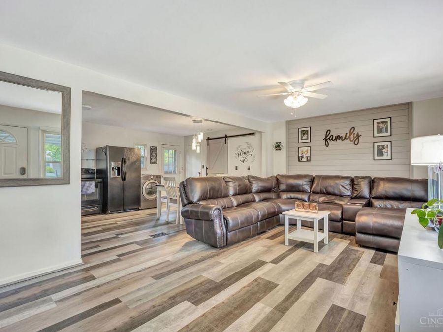 90 Whippoorwill Drive, Harrison, OH 45030 Photo 6