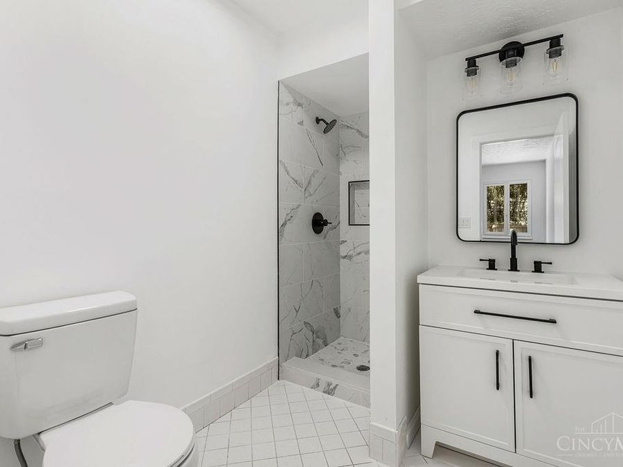 6524 Cedar Ridge Drive, Miami Township, OH 45140 Photo 21
