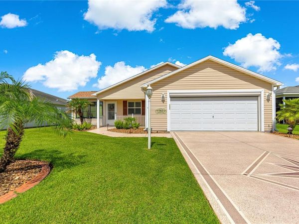 362 ARBELLA LOOP , THE VILLAGES, FL 32162
