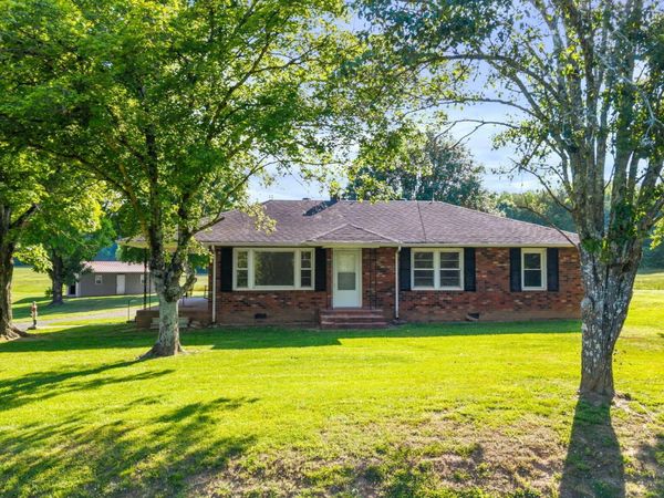 444 County Road 782 , Etowah, TN 37331
