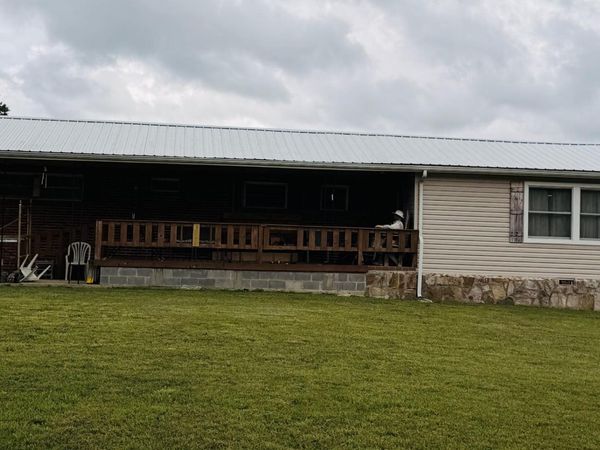 2524 Young Road , Soddy Daisy, TN 37379