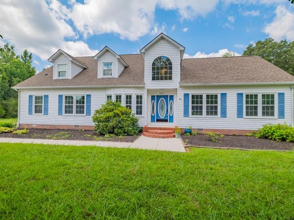 207 Ashley Court , Tullahoma, TN 37388