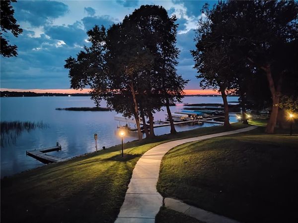 2520 Le Homme Dieu Heights NE, Unit 3, Alexandria, MN 56308