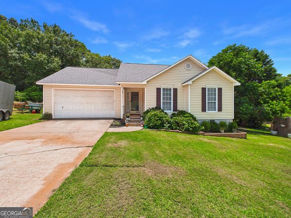 206 Eric Drive, Bonaire, GA 31005