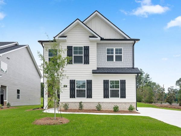 100 Oakchase Park Lane, Hampton, GA 30228