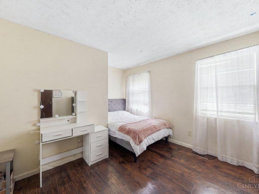 818 Clearfield Lane, Springdale, OH 45240 Photo 16