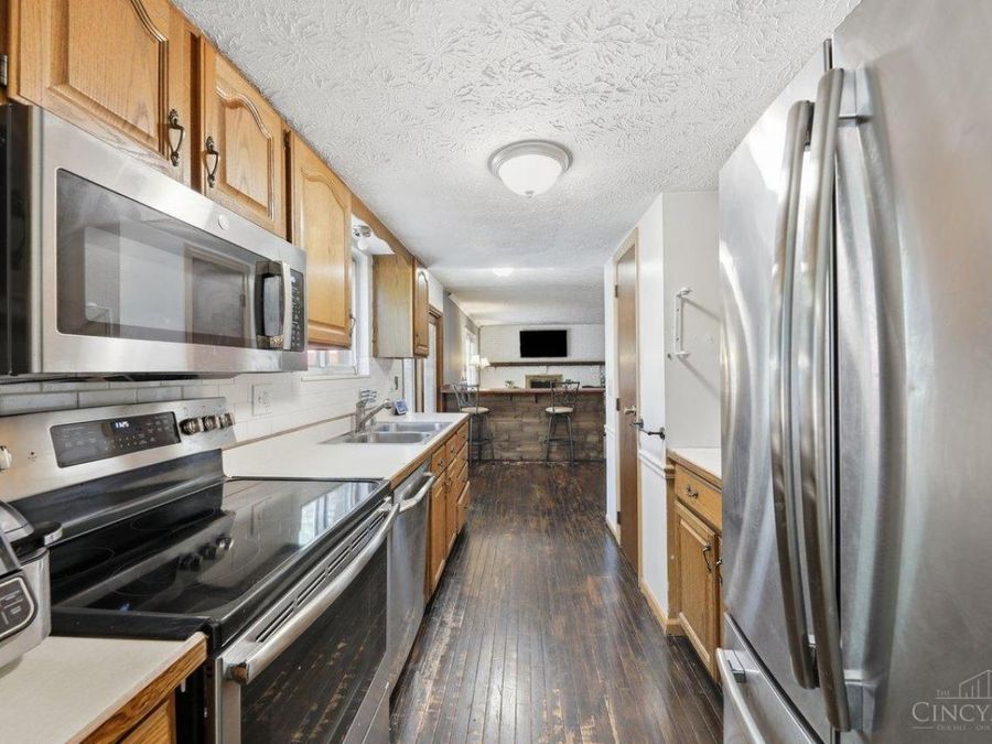 818 Clearfield Lane, Springdale, OH 45240 Photo 7
