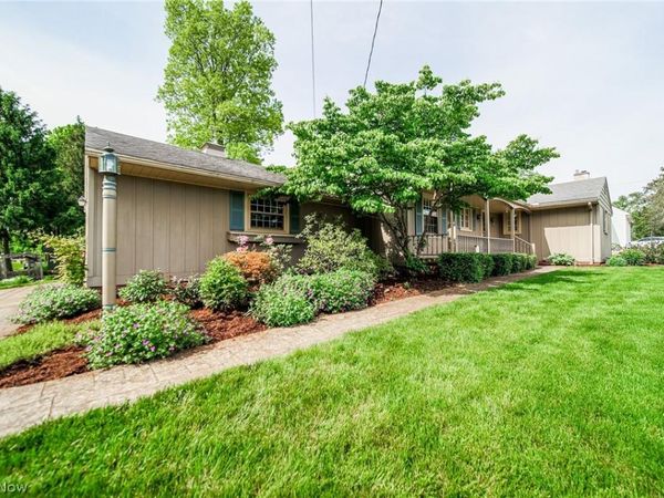 353 Hillcrest Drive , Ashland, OH 44805