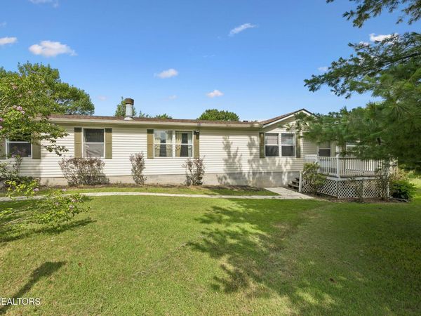 1422 Dove Lane, Springfield, TN 37172
