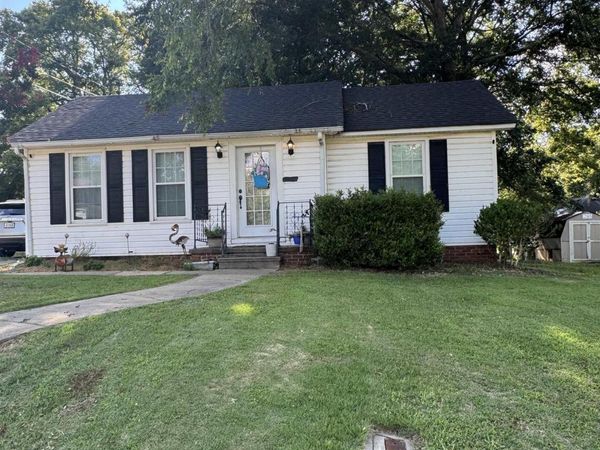 75 East Street, Moulton, AL 35650